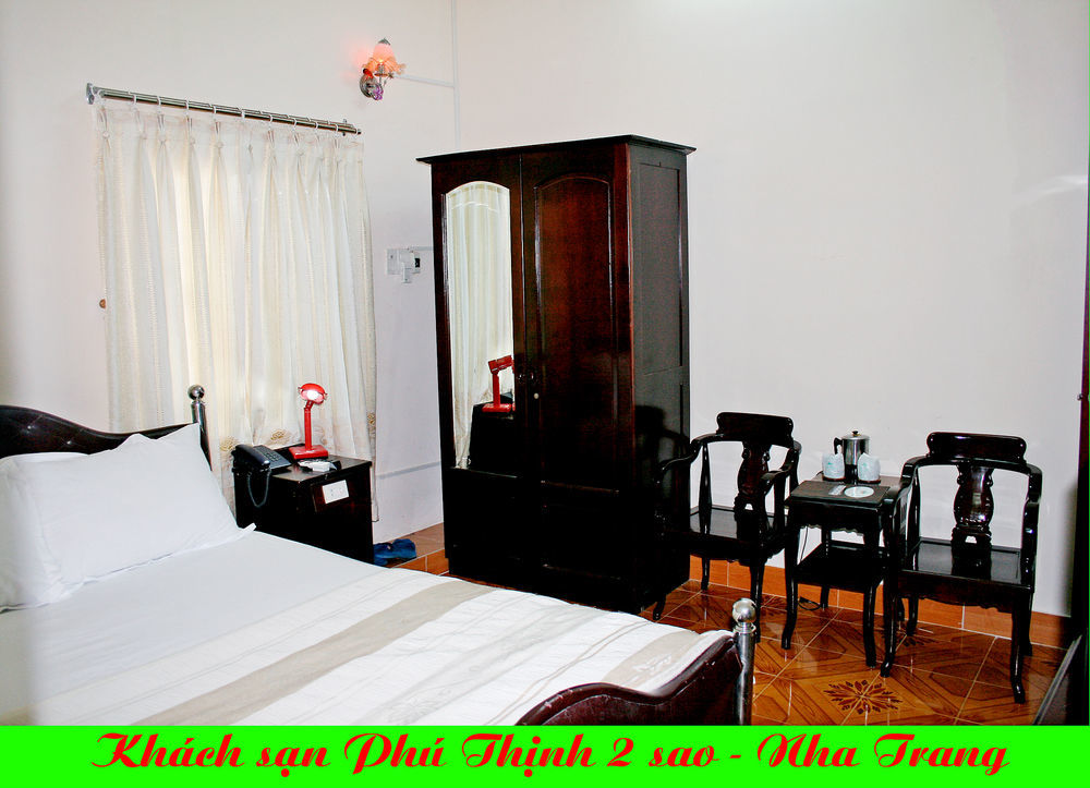 Hotel Oyo 563 Phu Thinh Nha Trang Exterior foto