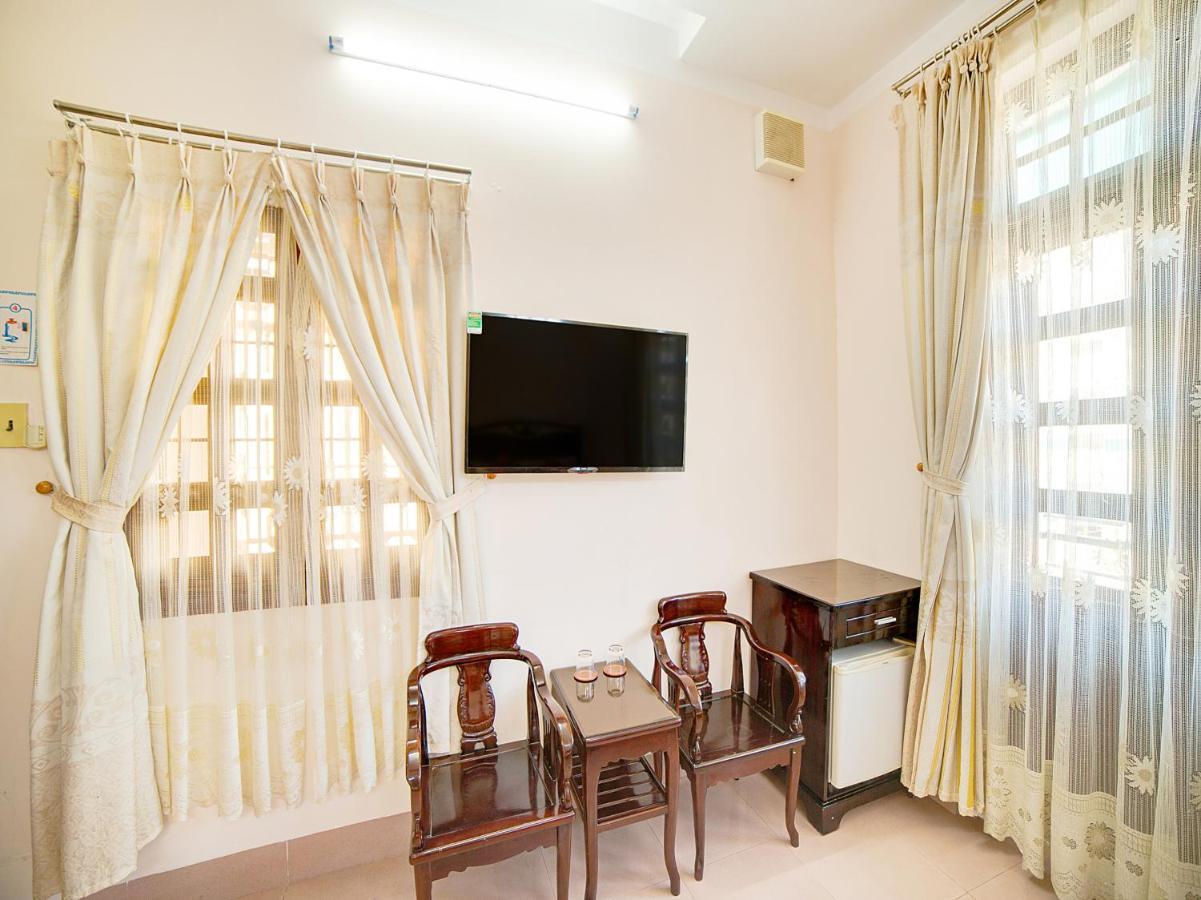 Hotel Oyo 563 Phu Thinh Nha Trang Exterior foto